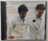 Cumpara ieftin CD JAZZ / ROCK / SPIRITUAL: CARLOS SANTANA &amp; JOHN McLAUGHLIN: LOVE DEVOTION SURRENDER (1973)