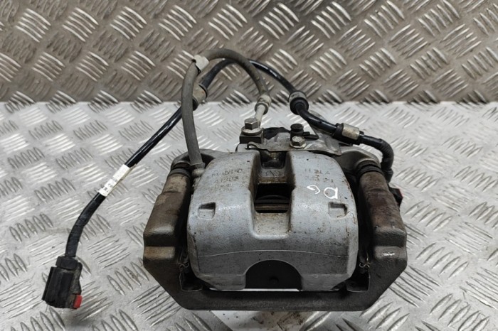 Etrier de fr&acirc;nă dreapta spate TESLA MODEL 3 2021 OEM: 1044624-00-H 28215805