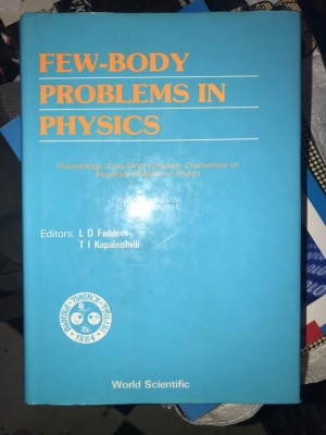 I. D. Faddeev - Few-body problems in physics foto