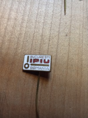 Insigne (10) Industrie IPIU Bucuresti foto