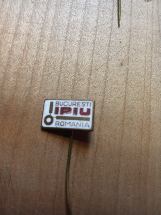 Insigne (10) Industrie IPIU Bucuresti