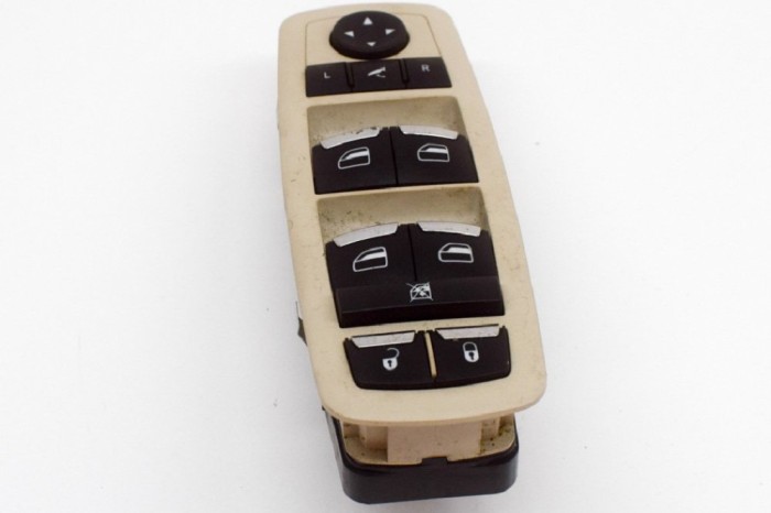 Buton geam ușă st&acirc;nga față MASERATI GHIBLI M157 2014 OEM: 10103359,670019515,5PG12MJ4AA 11472751