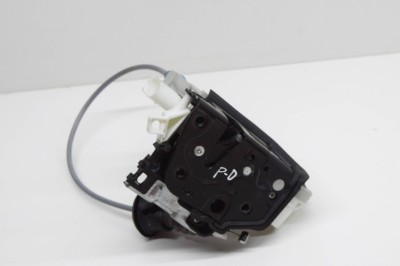&amp;Icirc;ncuietoare ușă dreapta față AUDI Q2 GA 2019 OEM: 8X2837016B 11418468 foto