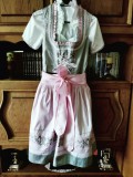 Costum de damă bavarez