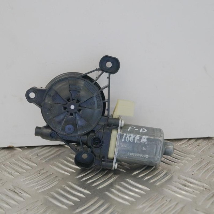 Motor macara geam ușă dreapta față AUDI A3 8V1, 8VK 2016 OEM: 01308227175Q0959801B 2400426
