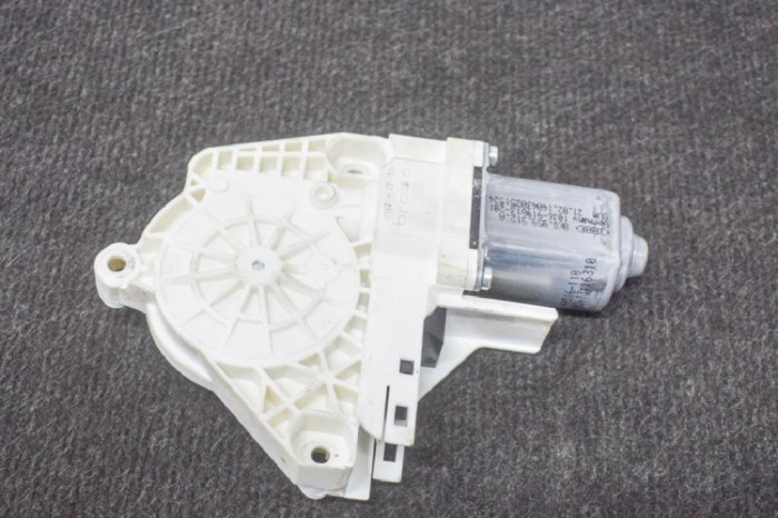 Motor macara geam ușă dreapta spate AUDI Q5 8R 2014 OEM: 8K0959812A,1036-919813-201 11240271