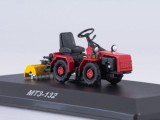 Macheta tractor MT3-132 metal die-cast 1:43