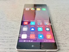 SMARTPHONE HUAWEI P8 GRA-L09 FUNCTIONAL.CITITI CU ATENTIE TOATA DESCRIEREA! foto
