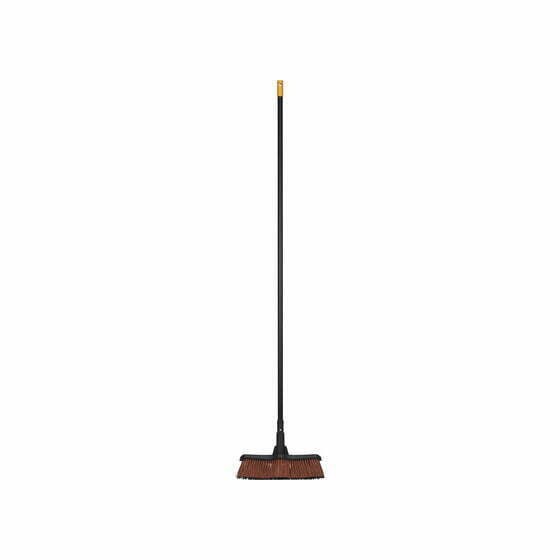 Matura pentru curte Fiskars M Solid
