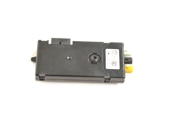 Amplificator de antena BMW 4 Coupe F32, F82 2015 OEM: 9231179