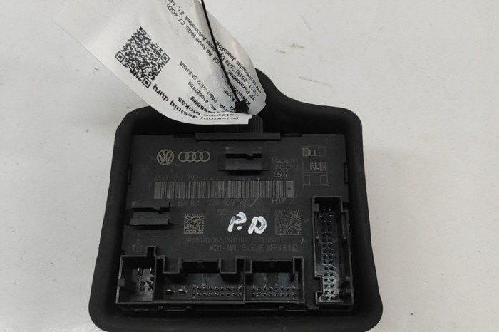 Modul de control ușă dreapta față AUDI A6 Avant 4G5, C7, 4GD 2016 OEM: 4G8959793J,4G8959793G | 31668599