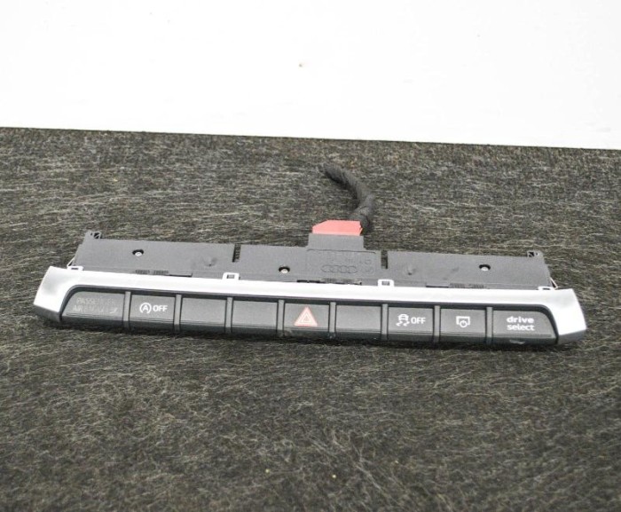 Panou de butoane AUDI A3 Limousine 8VS, 8VM 2017 OEM: 8V0925301 | 3521026