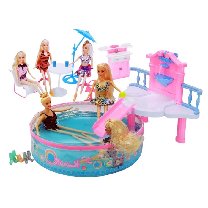 Papusa Betty, piscina si diverse accesorii