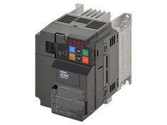 Invertor vectorial OMRON 0,7-1,1 kW 3x400V trifazic 3G3M1 pentru montare pe perete