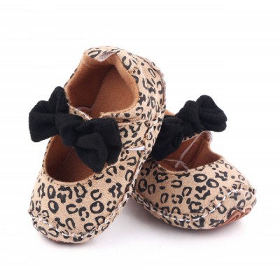 Pantofiori leopard cu fundita neagra (Marime Disponibila: 6-9 luni (Marimea 19 foto