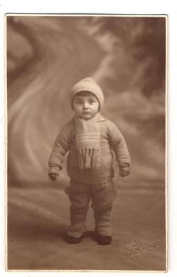 AD 1712 C.P.VECHE-GIGEL I. STOIANOVICI, IN STUDIO DE EPOCA-FOTO OLTEANU CAMPINA foto