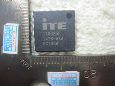 ITE IT8985E-AXA foto