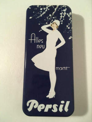 * Cutie metal retro vintage PERSIL femeie in alb Alles neu macht tip penar 7x8cm foto