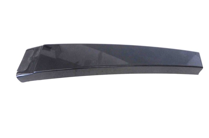 Ornament vertical ușă dreapta spate VW TOUAREG 7LA, 7L6, 7L7 2009 OEM: 7L6853318D 17738766