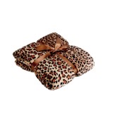 Cumpara ieftin Patura flanel animal print maro crem 200 x 220 cm