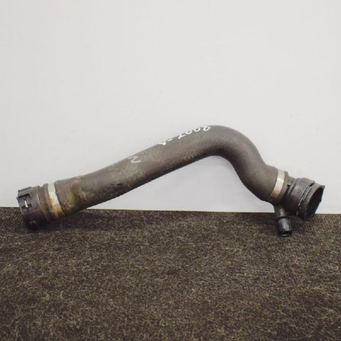 Furtun radiator răcire dreapta BMW 3 Touring E91 2007 OEM: 7789721 2774062