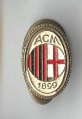 Insigna FOTBAL - A.C. MILAN - Italia - insigna veche cu talpa foto