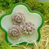 Lumanare Parfumata Handmade din Ceara de Cocos , Model Floricele