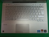 Cumpara ieftin Tastatura iluminata + palmrest SONY VAIO VPC SA SB SC VPCSA VPCSB VPCSC