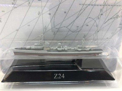 Macheta Vapor z24 Destroyer 1943 foto