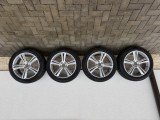 Roti Jante Originale OEM cauciucuri iarna Volvo 18 245/45/18