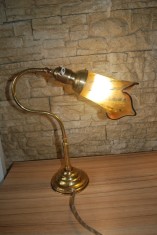 Vand lampa\veioza veche , deosebita din alama