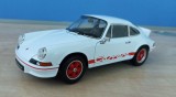 Macheta Porsche 911 Carrera RS 2.7 1973 alb/rosu - Welly 1/18