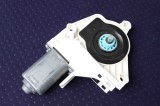 Motor macara geam ușă st&acirc;nga spate VW SHARAN 7N1, 7N2 2012 OEM: 8K0959802B 2434066