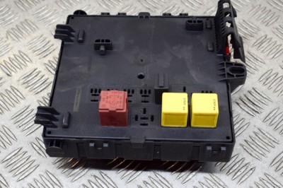 Panou de siguranțe SAAB 9-3 Cabrio YS3F 2005 OEM: 12805846 13827364 foto
