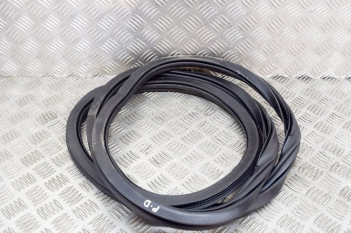 Garnitura ușă dreapta față VW ID.3 E11 2020 OEM: 10A867911 | 14351097