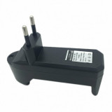 Cumpara ieftin Incarcator pentru acumulator si baterie reincarcabila 3.7V 500mA Li-ion, Oem