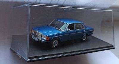 Macheta Mercedes-Benz 200D W123 &amp;quot;Cobra&amp;quot; 1976 - IXO/Altaya 1/43 foto