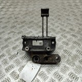 Suport motor dreapta VW PASSAT Variant B8 3G5 2016 OEM: 3Q0199262J 32739372