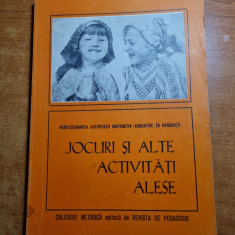 revista de pedagogie -gradinita- jocuri si alte activitatii alese -din anul 1976