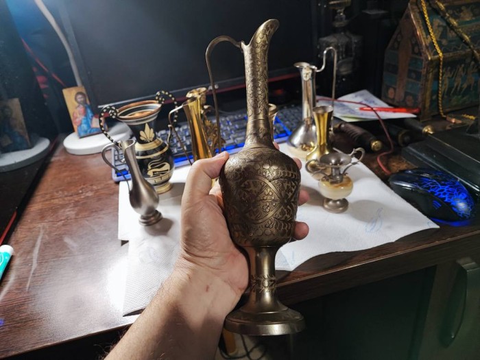 Lot vintage de 8 vase si un mic sfesnic