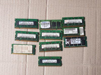 lot 10 placute ram pentru laptop DDR2 de 512 mb foto