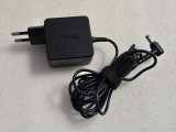 Incarcator laptop original Asus, 19V, 1.75A, AD890026 mufa: 5.5mm X 2.5mm