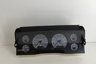 Ceas de bord ASTON MARTIN DB7 Coupe 1995 OEM: 915-011,38-86045 26537957 foto