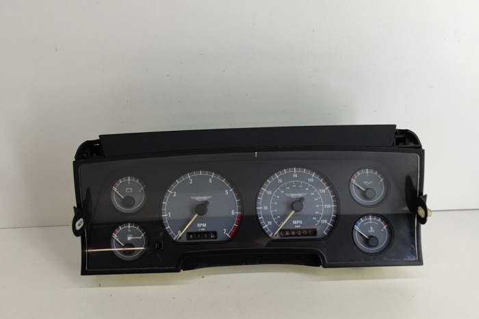 Ceas de bord ASTON MARTIN DB7 Coupe 1995 OEM: 915-011,38-86045 26537957