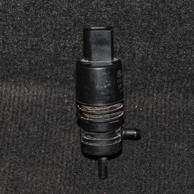 Motor rezervor lichid de parbriz BMW 5 Touring F11 2014 OEM: 8362154 2146510 foto
