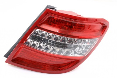 Stop spate lampa Mercedes Clasa C COMBI (W204) 03.2007-03.2011 BestAutoVest partea Dreapta foto