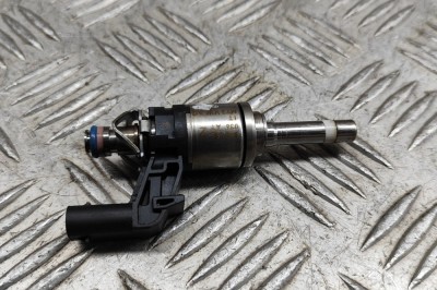Injector de combustibil SKODA SUPERB III Estate 3V5 2020 OEM: 04E906036AT | 26546031 foto