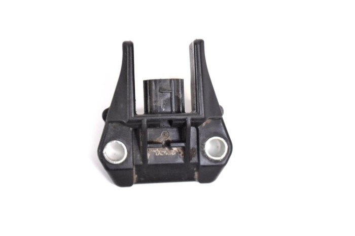 Senzor de impact st&acirc;nga spate TOYOTA LAND CRUISER _J15_ 2019 OEM: 89173-30160 13772415