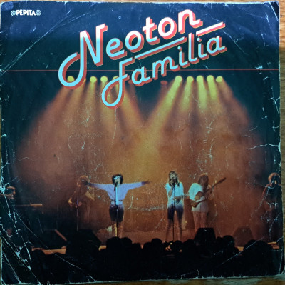 Disc Vinil 7# Neoton Fam&amp;iacute;lia - Sandokan-Pepita -SPS 70564 foto