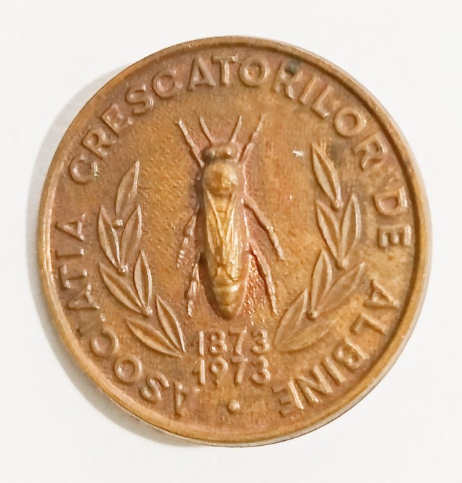 INSIGNA ASOCIATIA CRESCATORILOR DE ALBINE 1873 1973 APICULTORILOR APICULTURA AGRICULTURA ALBINE ALBINA ( CITITI DESCRIEREA )